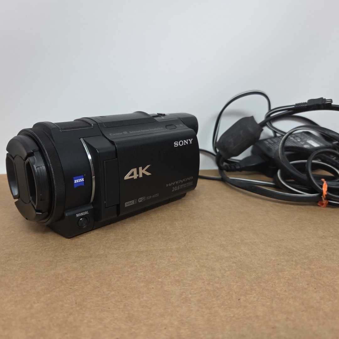 Sony Handycam FDR-AX33 4k UHD Camcorder - Black - Read Description 