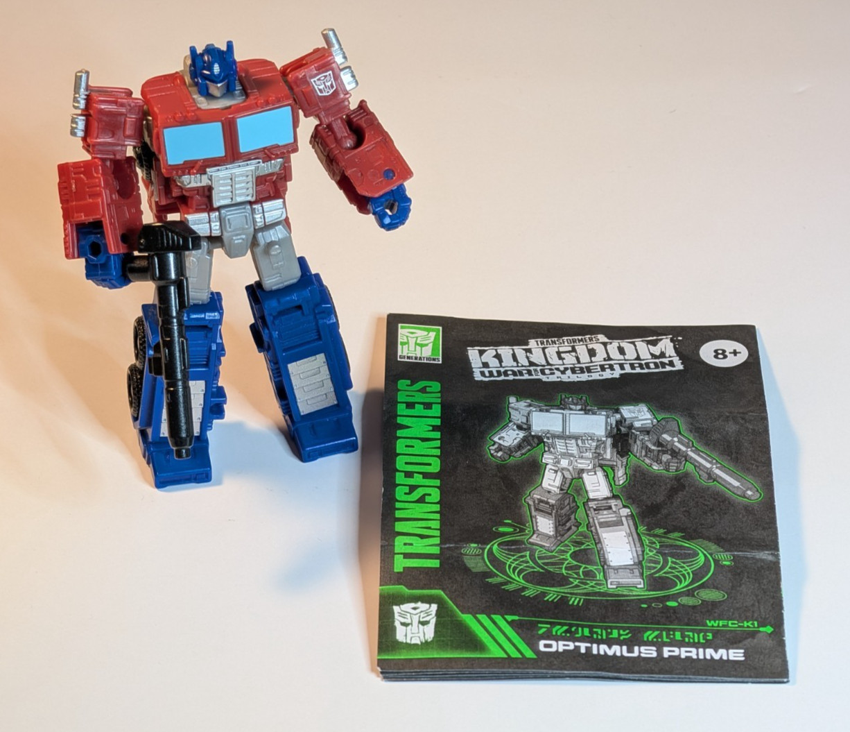 Transformers Core Class Optimus Prime - War For Cybertron Kingdom w/Instructions
