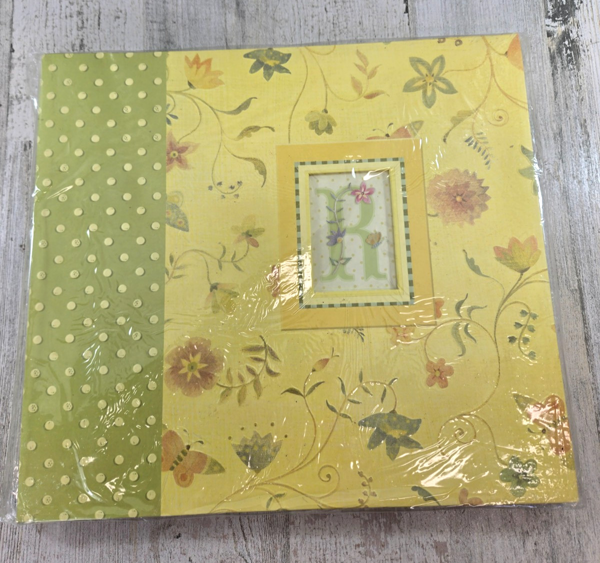 K & Company Brenda Walton 12 x 12 Emma Scrapbook Album