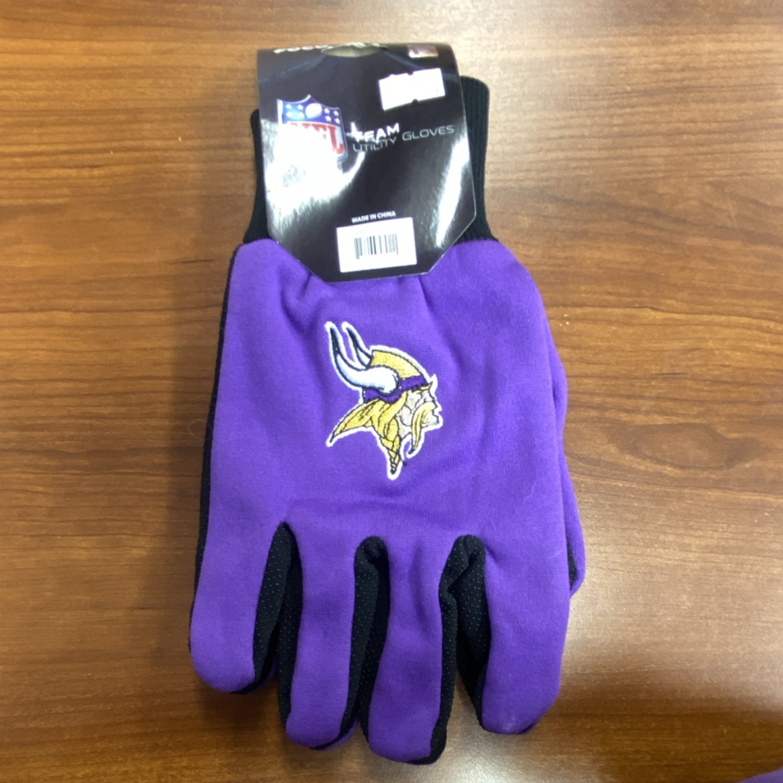 FOCO NFL Minnesota Vikings Utility Gloves Purple Black National Football League