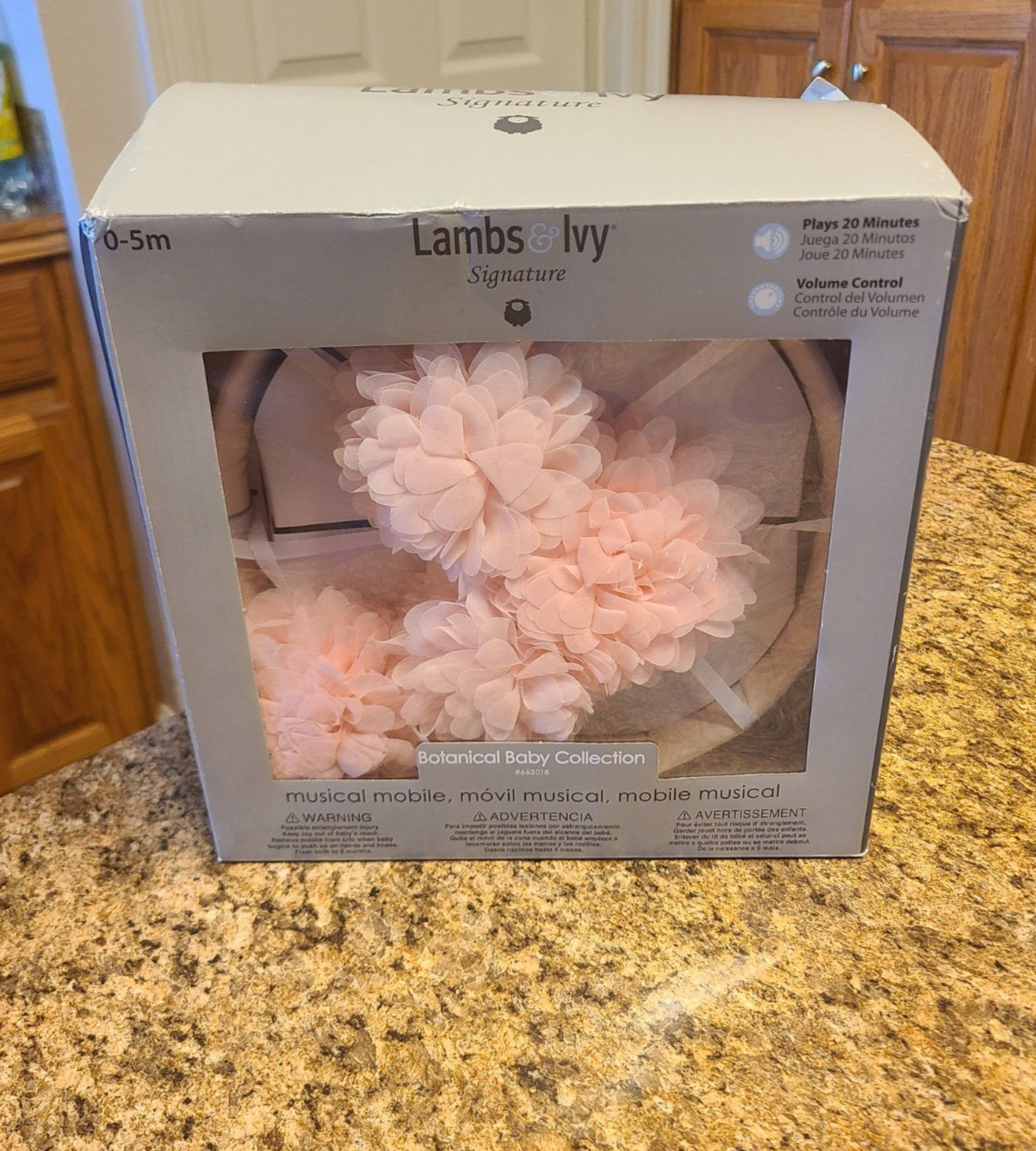 Lambs & Ivy Signature Botanical Baby Pink Floral Musical Baby Crib Mobile NIB