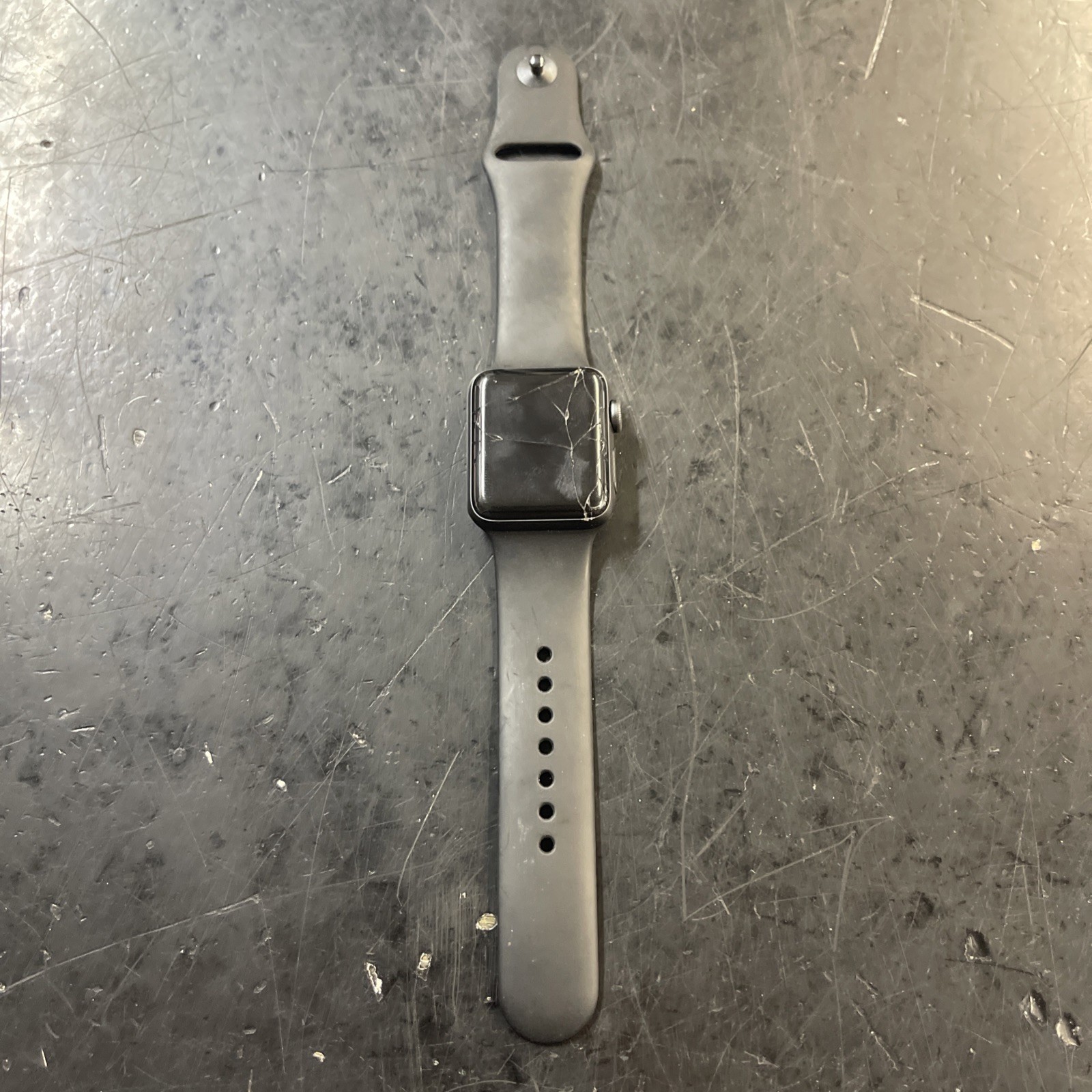 Apple Watch Series 2 38mm Aluminum Space Gray Cracked Screen