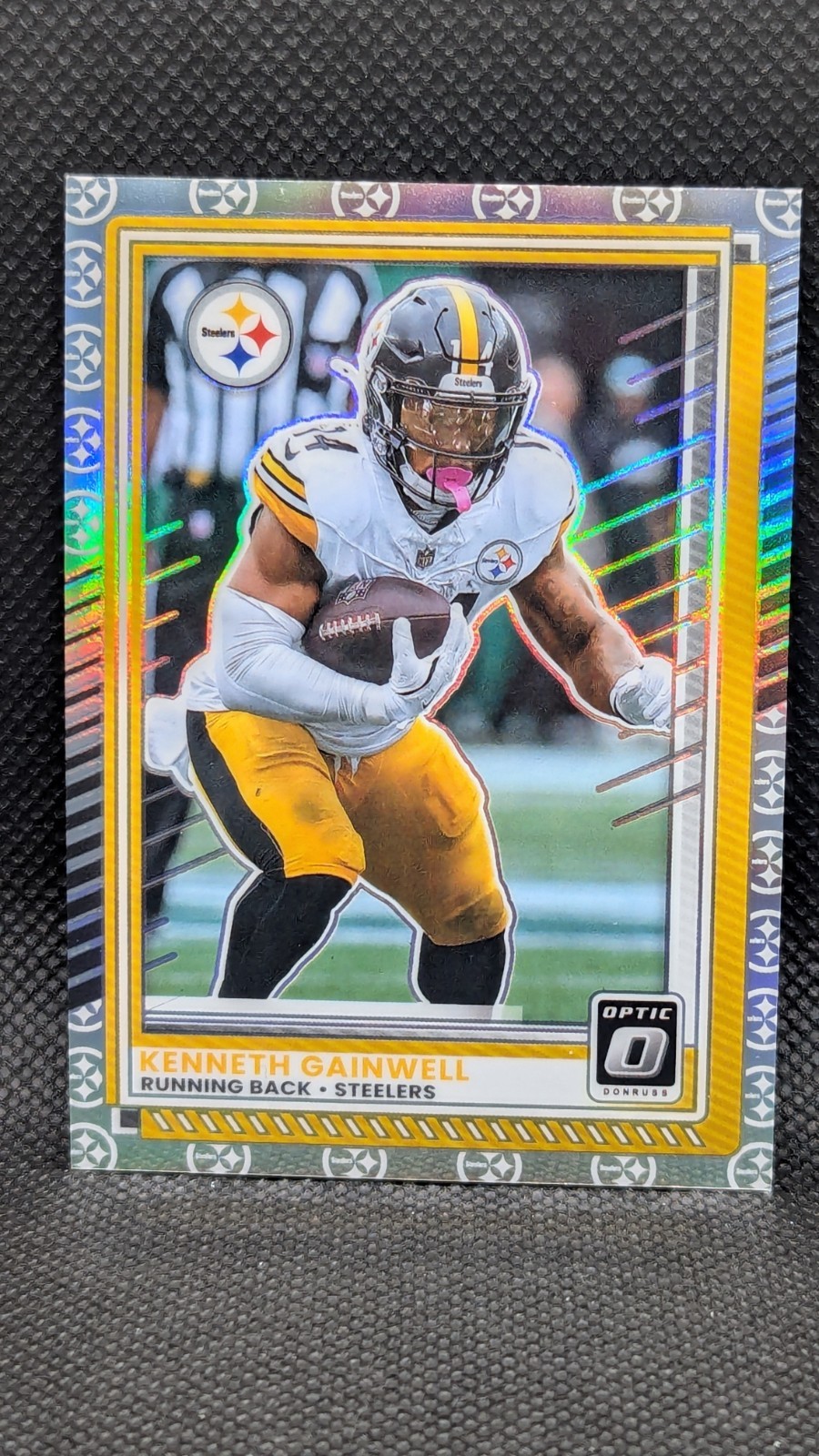 2025 Panini Donruss Optic Team Logo Prizm #97 Kenneth Gainwell Steelers