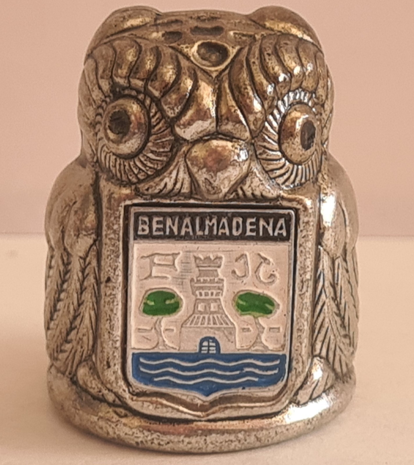 Thimble Owl Benalmadena spain  Collectable Thimble Silver tone metal 