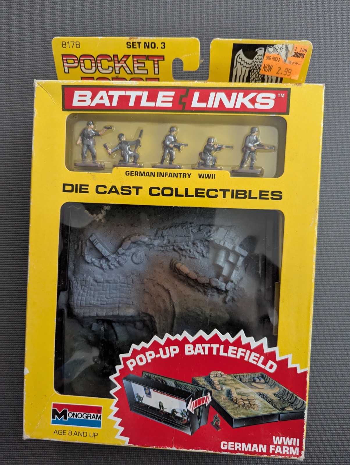 MONOGRAM 8178 Set #3 POCKET FORCE Battle Links DIE CAST WWII German Farm Pop-Up