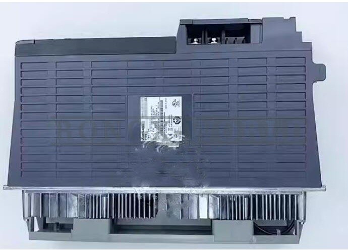 USED ONE servo drive MDS-D2-V1-20 MDSD2V1-20 MDSD2V120 *nl