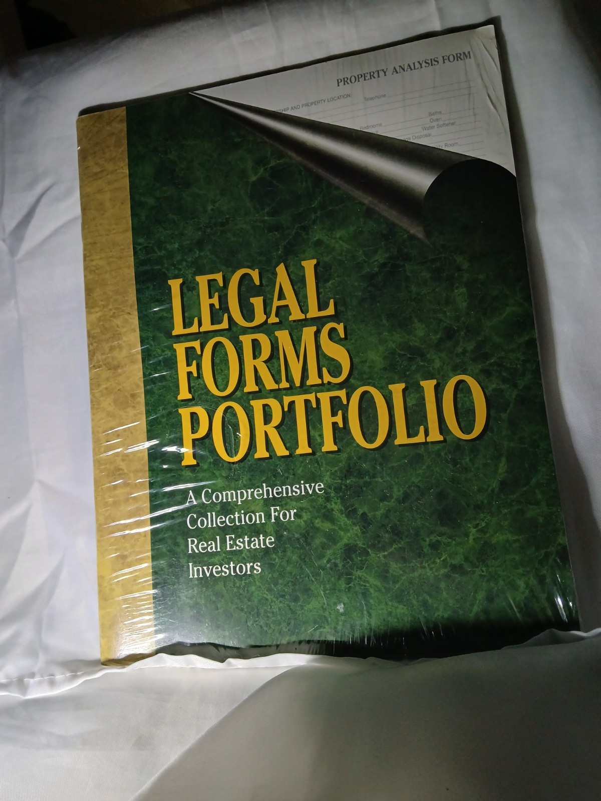 LEGAL FORMS PORTFOLIO ON VHS  GUIDE FOR REAL ESTATE INVESTORS