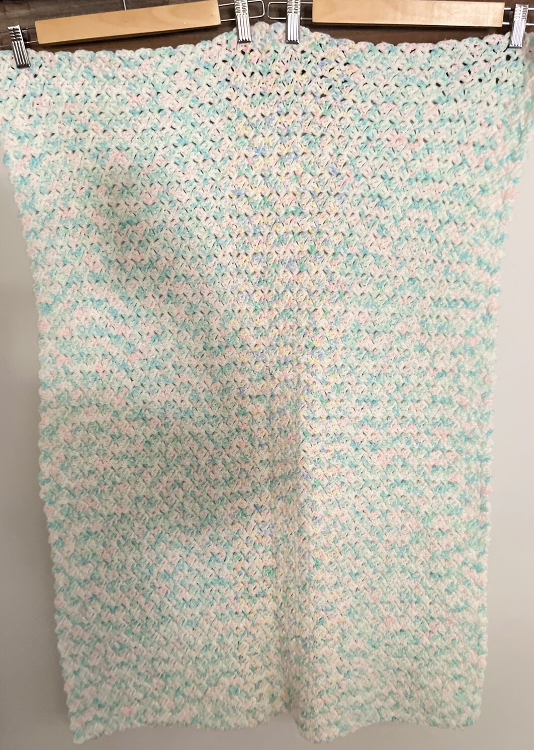 Hand Knitted Blue/Pink/White Baby Blanket Excellent Condition 25x37 SALE!