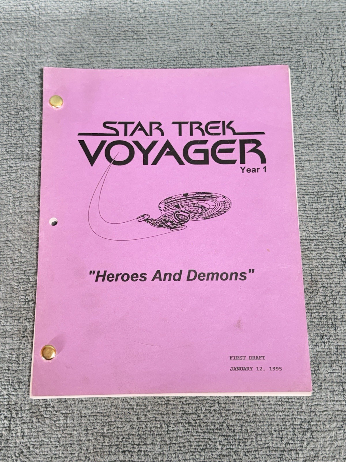 Star Trek Voyager Original Studio Script Season 1 Episode 11 “Heroes and Demons”