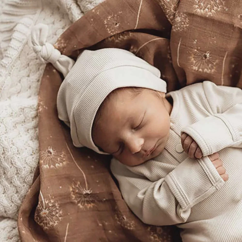 Halo Organic Knotted Beanie