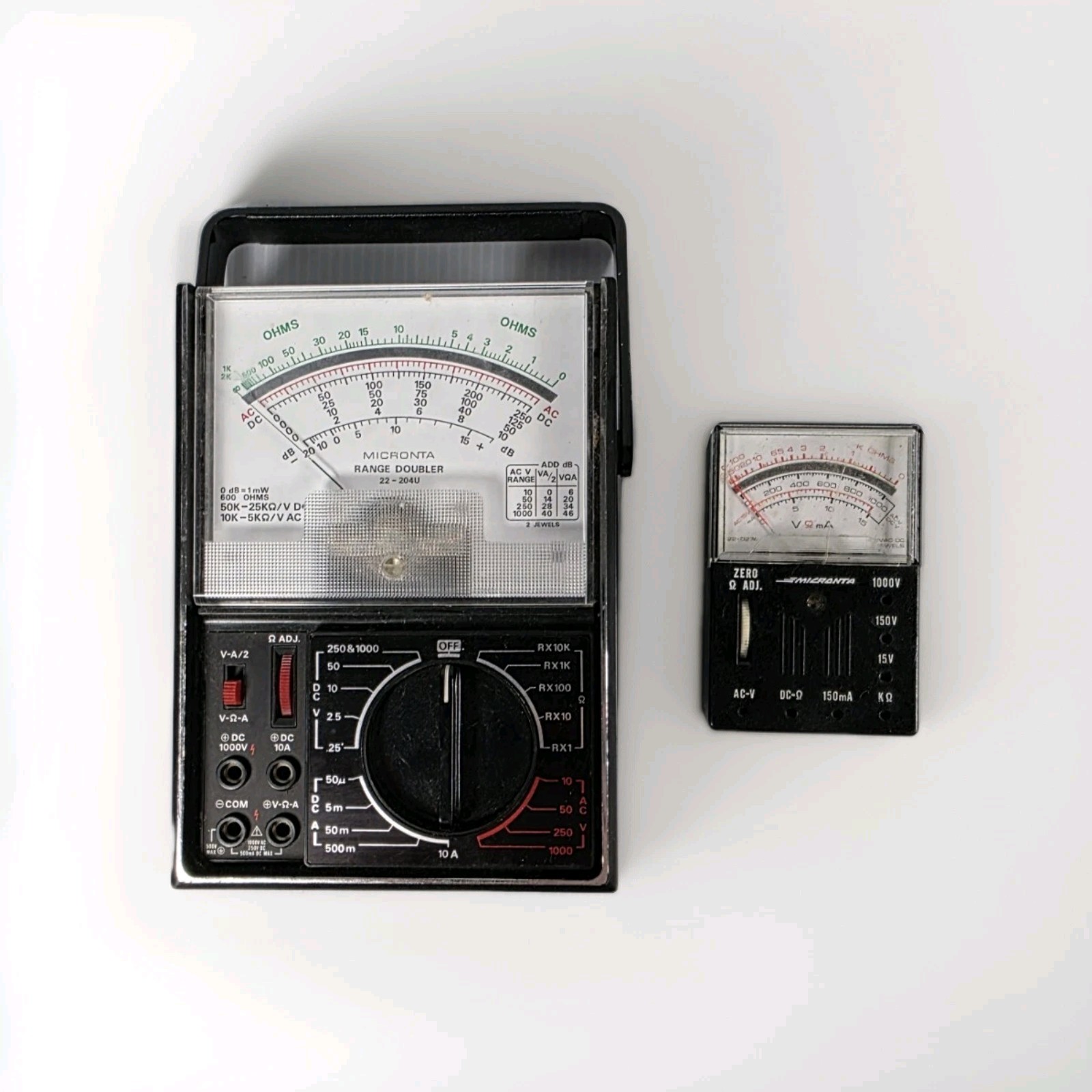 VINATGE MICRONTA MULTITESTER ITEM MNO. 22-027A 22-204u As Is 