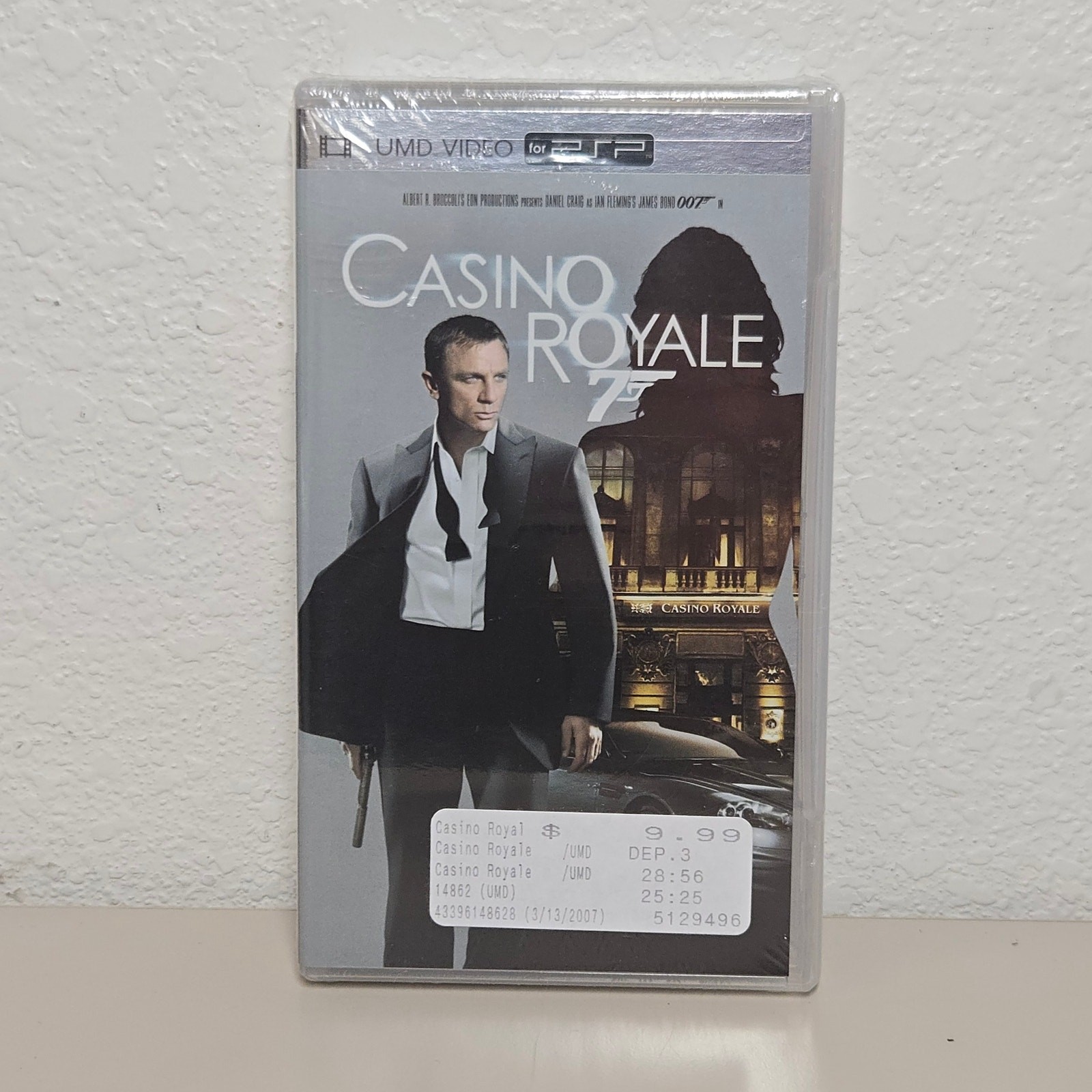 Casino Royale (PSP UMD Video) NEW Sealed Security Case Daniel Craig James Bond