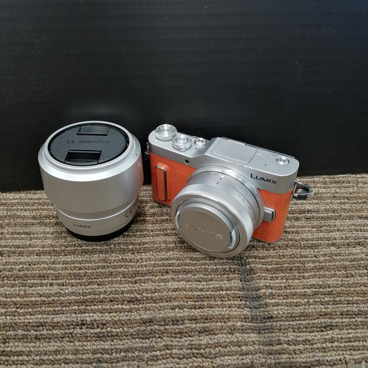 Panasonic DC-GF10W Mirrorless Camera Kit 16MP LiveMOS 4/3 Sensor 64GB SDX From J