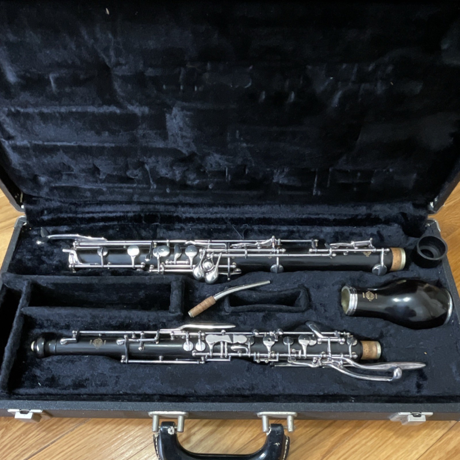 Selmer Paris professional conservatory wood English Horn, silver keys, nice
