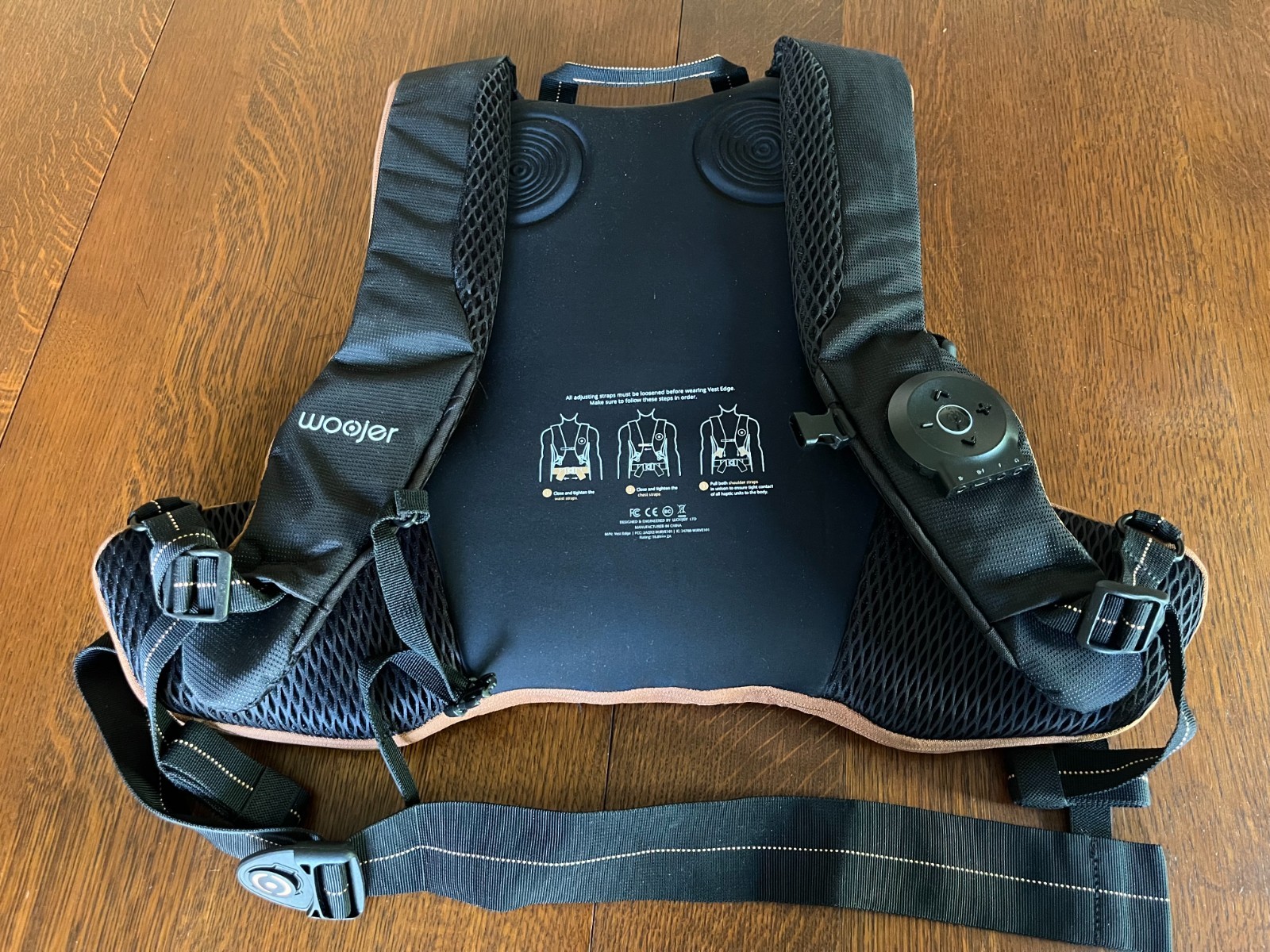 Woojer Vest Edge Haptic Feedback Vest for Gaming Music Movies VR + Accessories