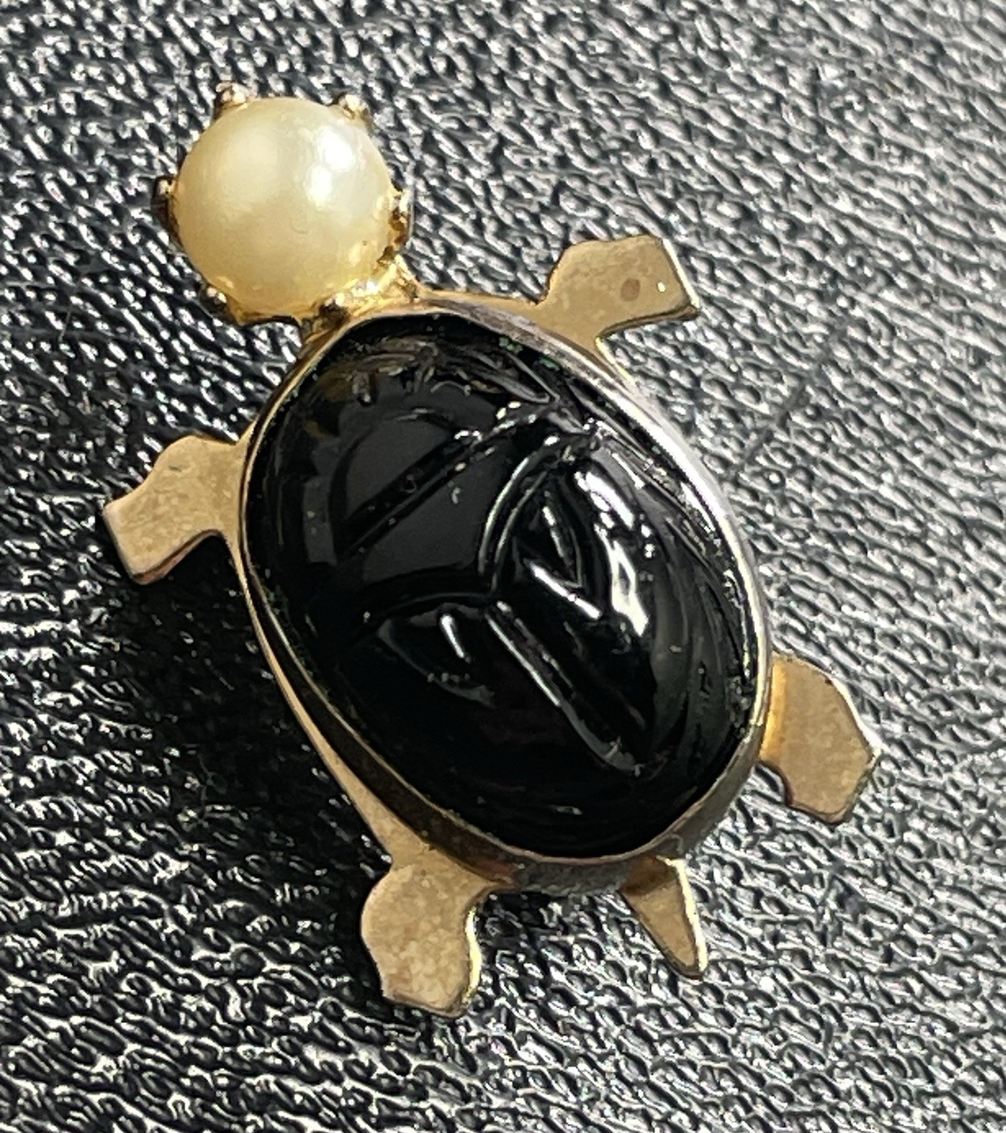 Vintage Black Onyx Gemstone Scarab Beetle Faux Pearl Turtle Gold Tone Brooch Pin