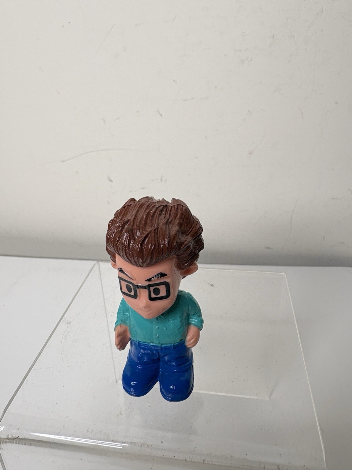 Big Mouth Andrew Glasses Brown Hair 2-1/2" PVC Mini Figure Blue Clothes