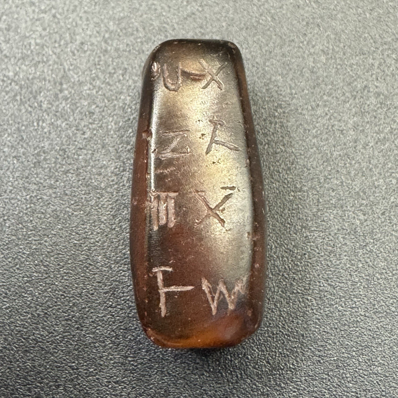 Ancient Near Eastern Roman Stone Seal Bead with Inscription in good Condition