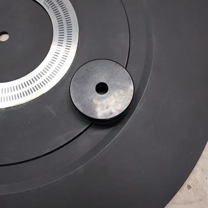 Kenwood Rubber Mat with 45 RPM Adapter Heavy Duty Audio Accessory