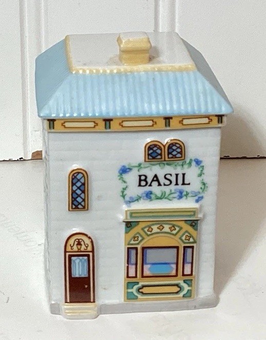 Vtg BASIL 1989 Lenox Spice Village Fine Porcelain Spice Jar EXCELLENT CONDITION 
