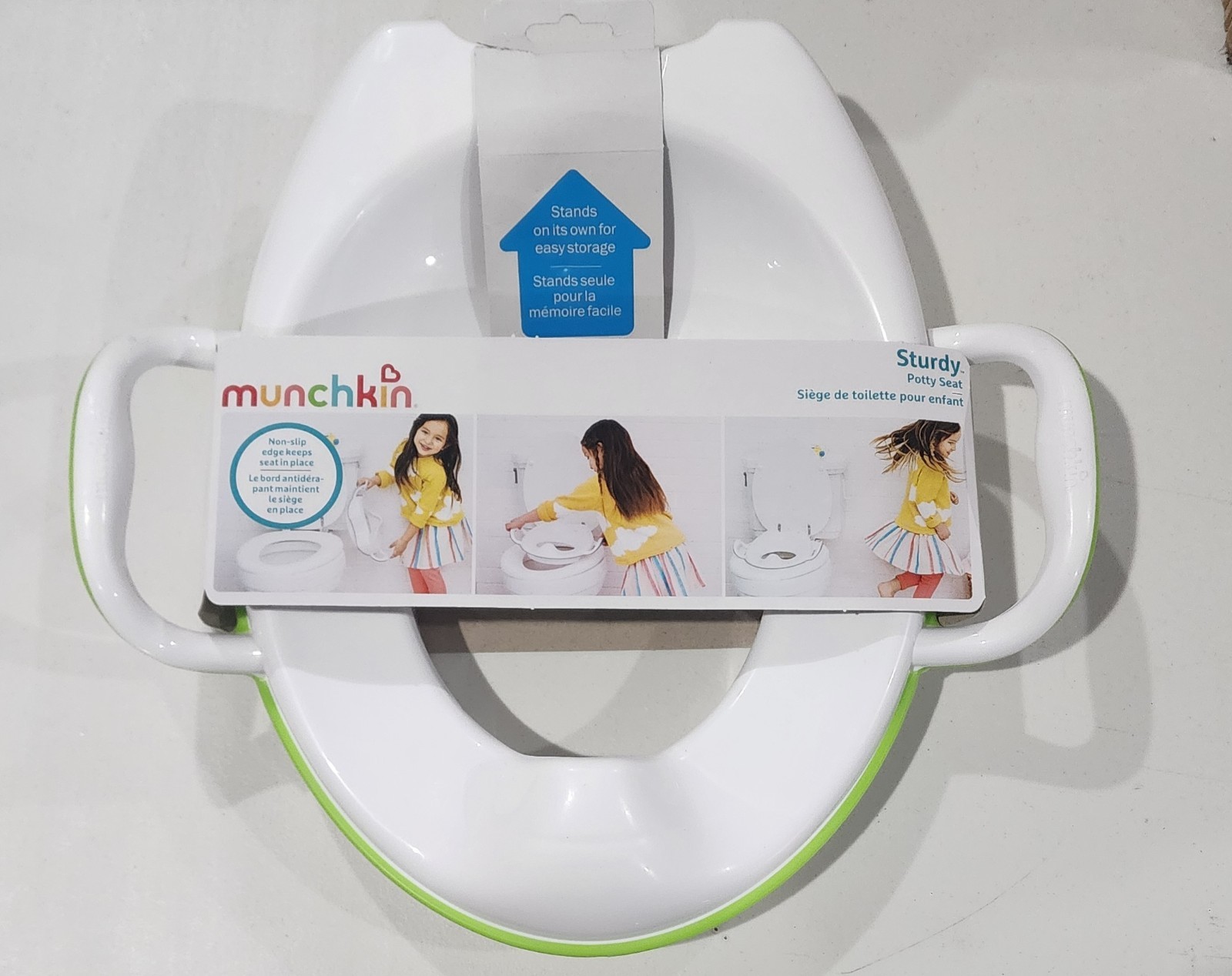 Munchkin Sturdy Potty Training Seat - Contoured Green Design Stands On It’s Own
