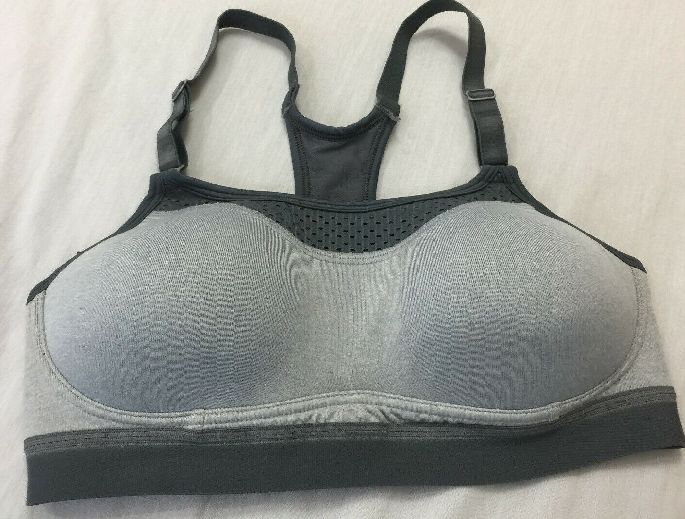 CHAMPION WOMENS SPORTS BRA SIZE M