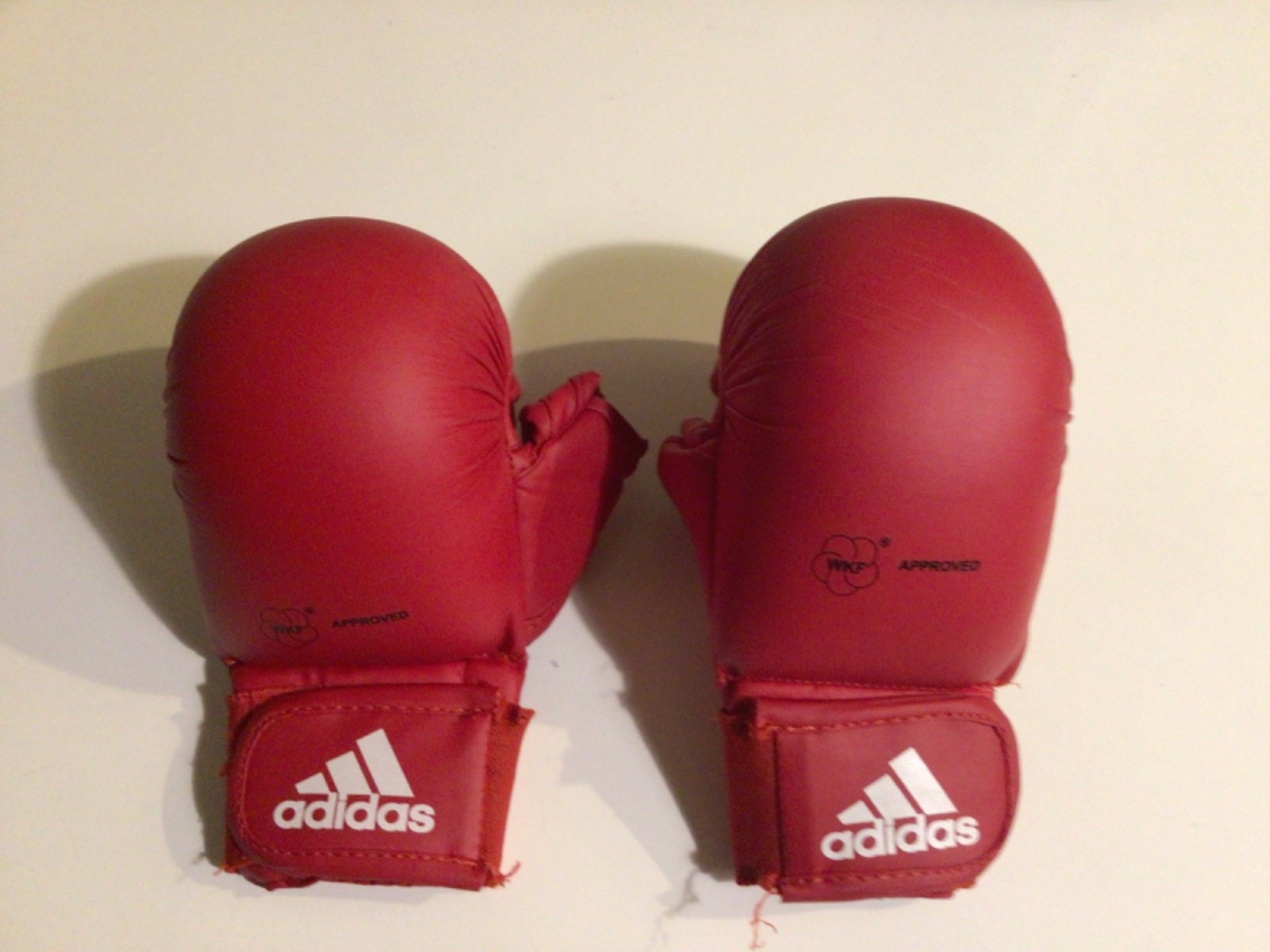 adidas karate gloves mitts with thumb protection wkf approved red small