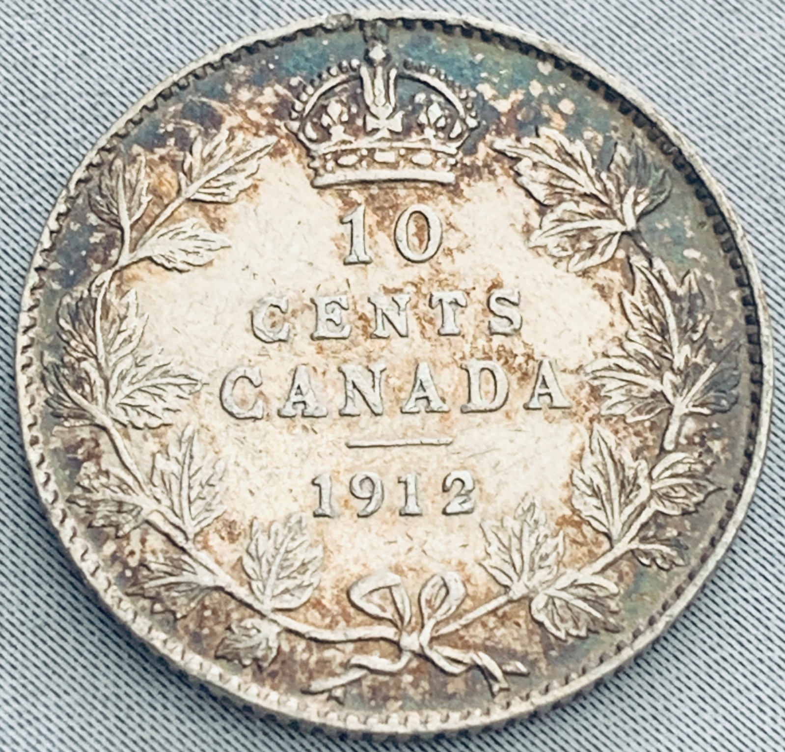 1912 Canada 10 Cents Silver Coin