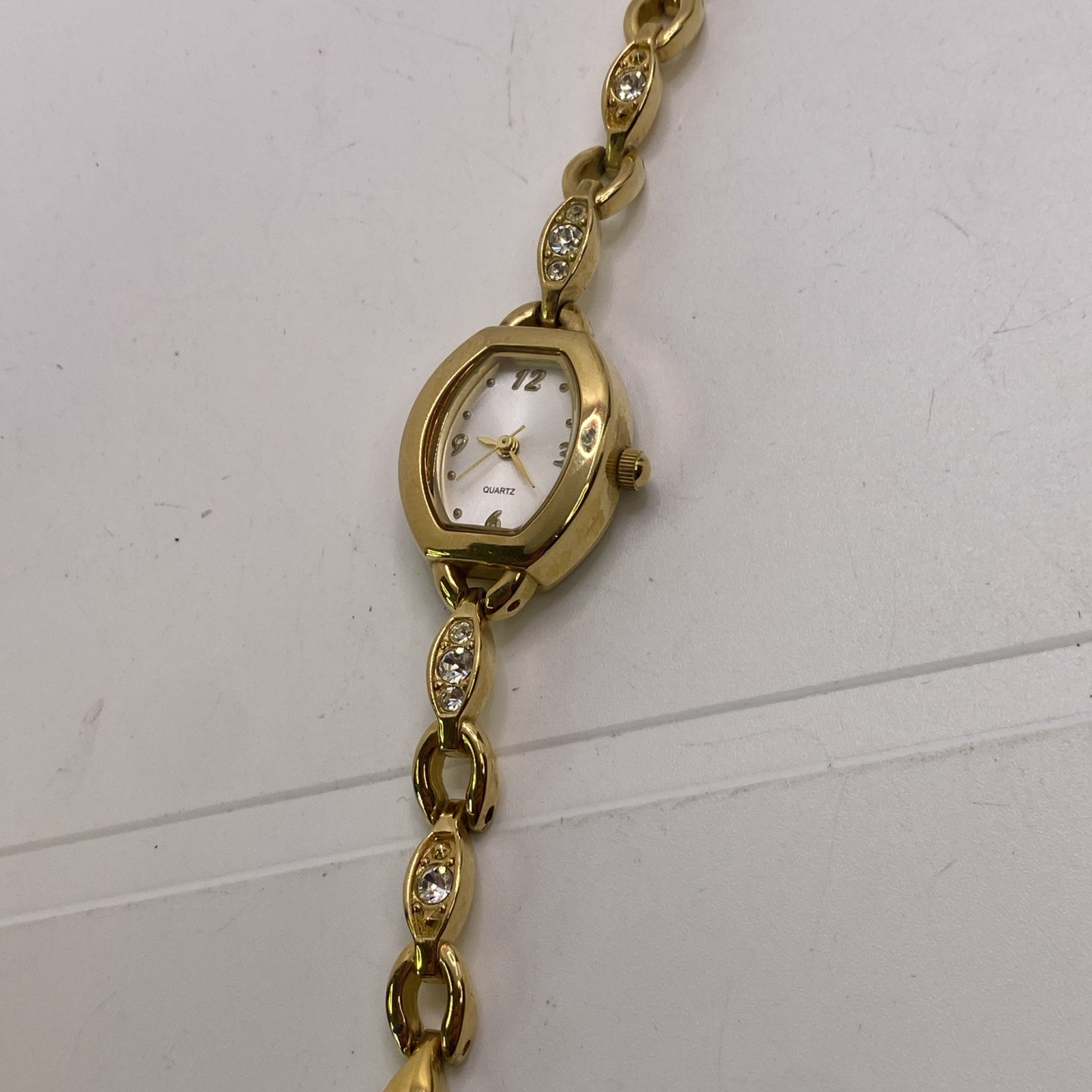 Womens Gold Tone Gem Quartz Watch Works New Batterh