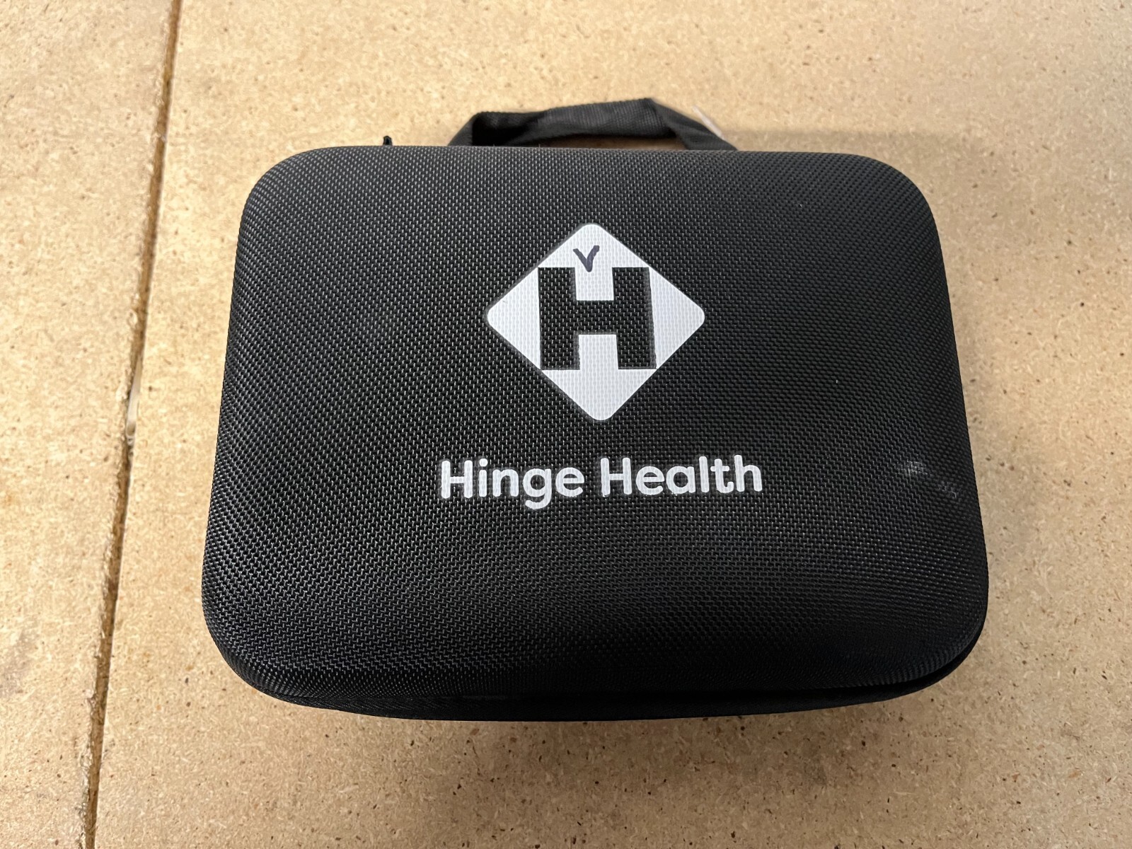 Hinge Health Exercise Therapy Kit Thigh + Shin Sensors W/ Case C01