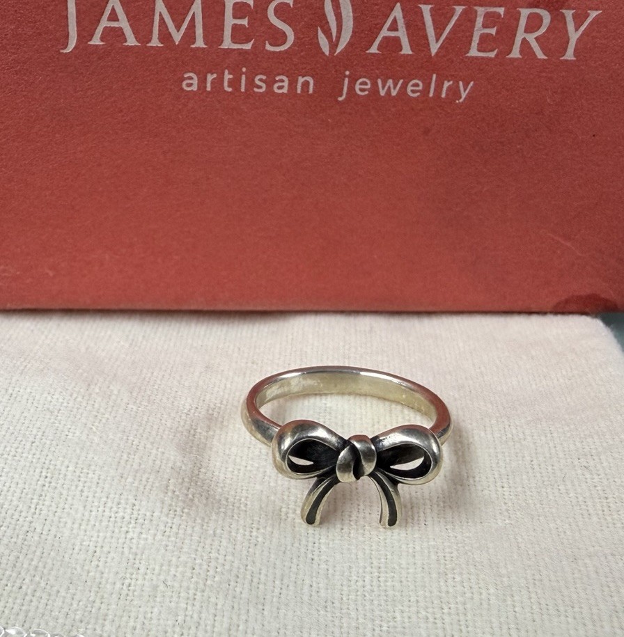 James Avery Silver Bow Ring Size 5.5 925 STERLING