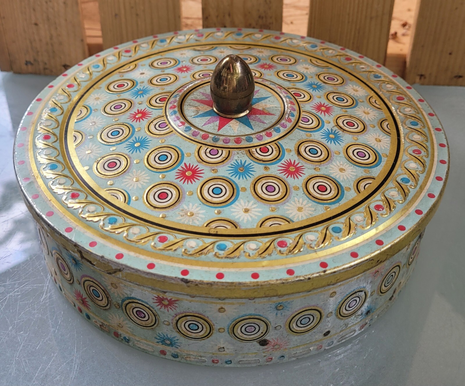 Vintage Collectible Made in Belgium Tin Kitchen Dining Room Bedroom Bathroom 