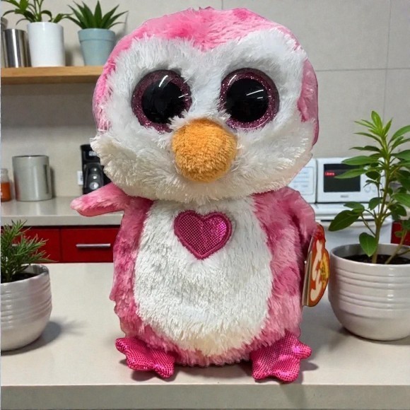 Ty Beanie Boos - "Juliet" the Penguin Pink Glitter Eyes 6" Plush NWT New