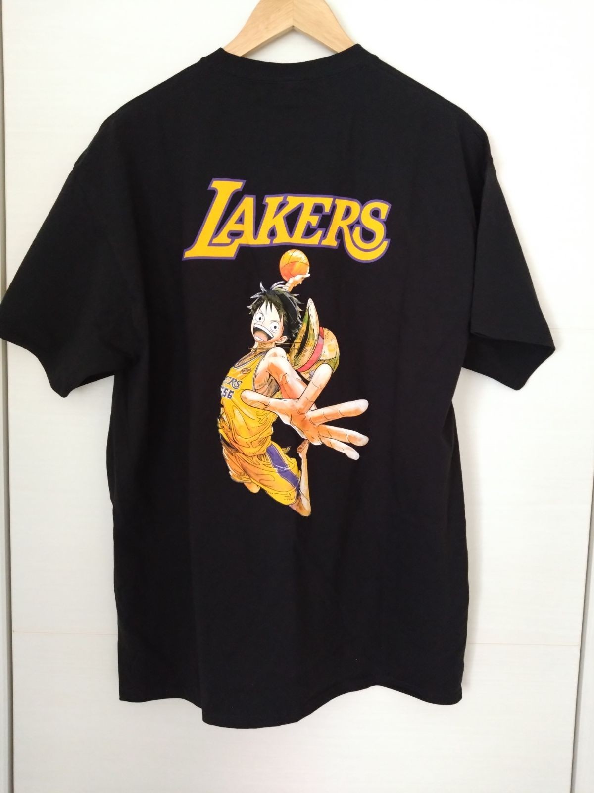 One Piece Lakers Collab T-Shirt Luffy Back Print Black NBA Logo Rare