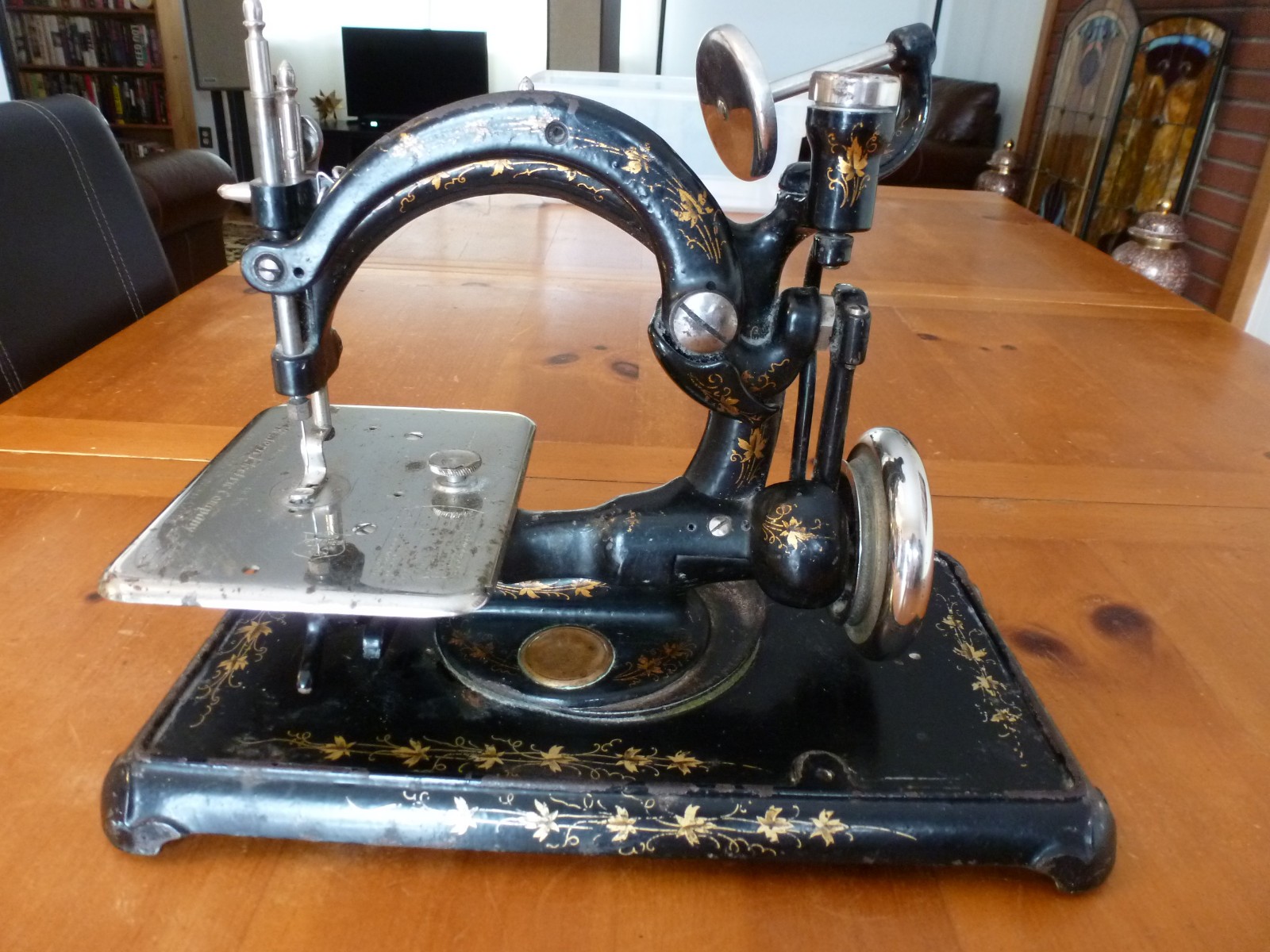 Antique Rare 1861 Western Electric Co. Willcox & Gibbs Sewing Machine + Base
