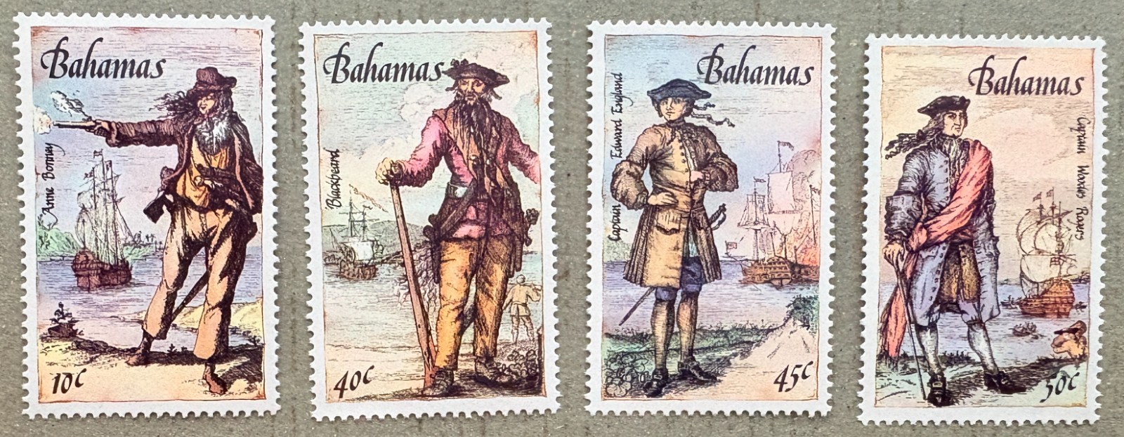 Bahamas 625-628 / 1987 Pirates of the Caribbean Blackbeard Stamps / MNH