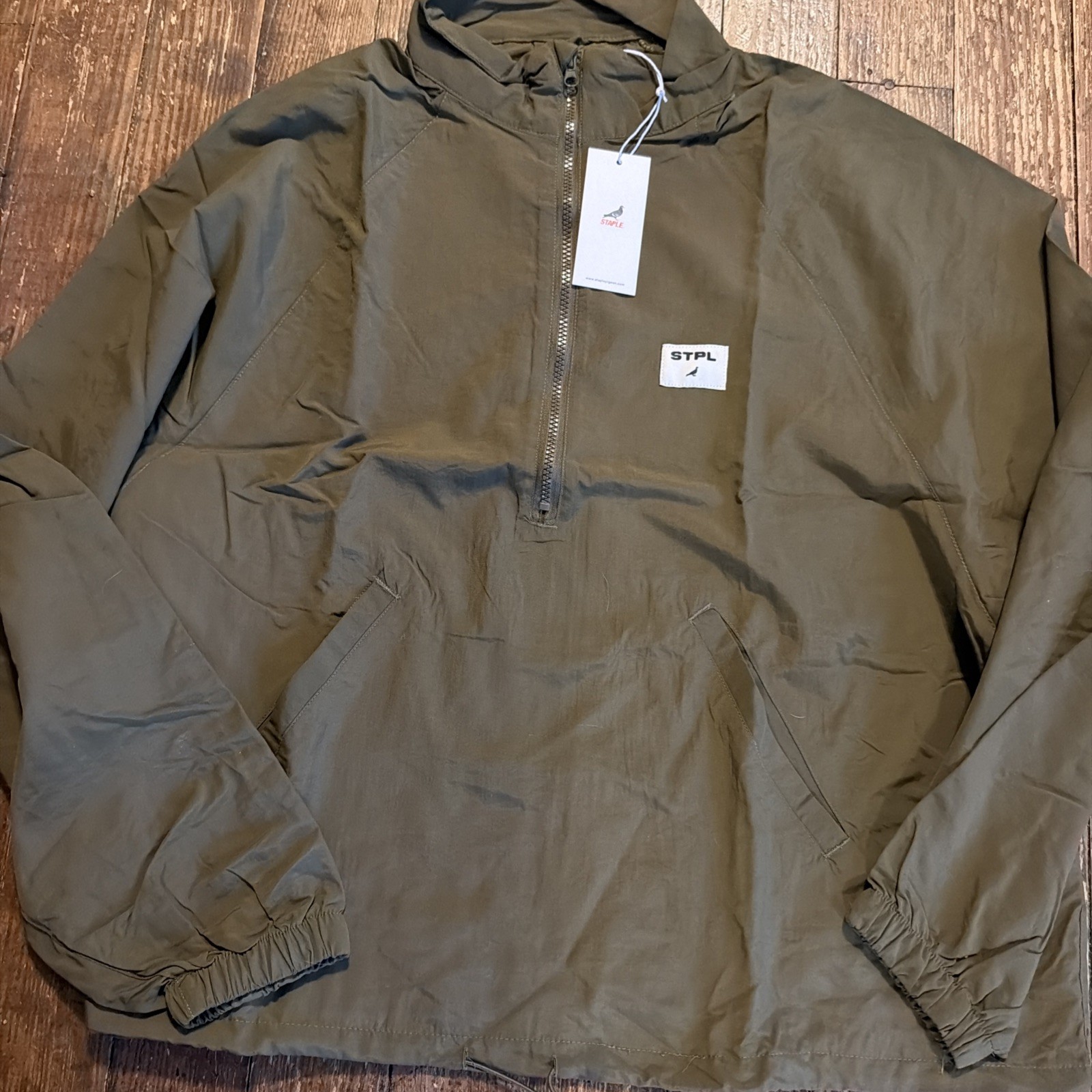 Staple Pigeon Jacket Medium Windbreaker Lightweight Olive Green NWT Half Zip