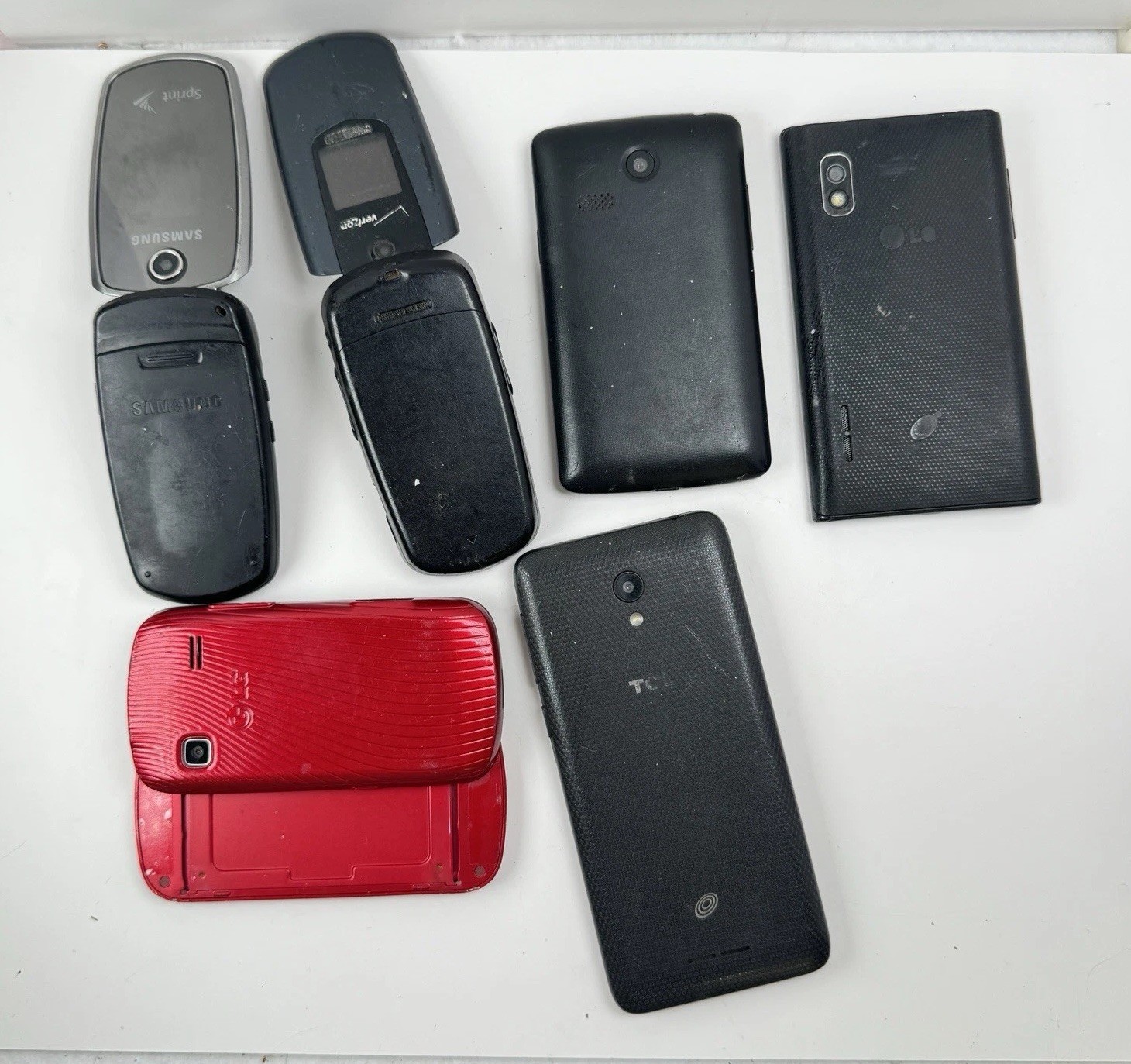 Lot Of 6 Vintage Cell Phones Flip & Slider Mix Samsung LG Untested Parts Lot