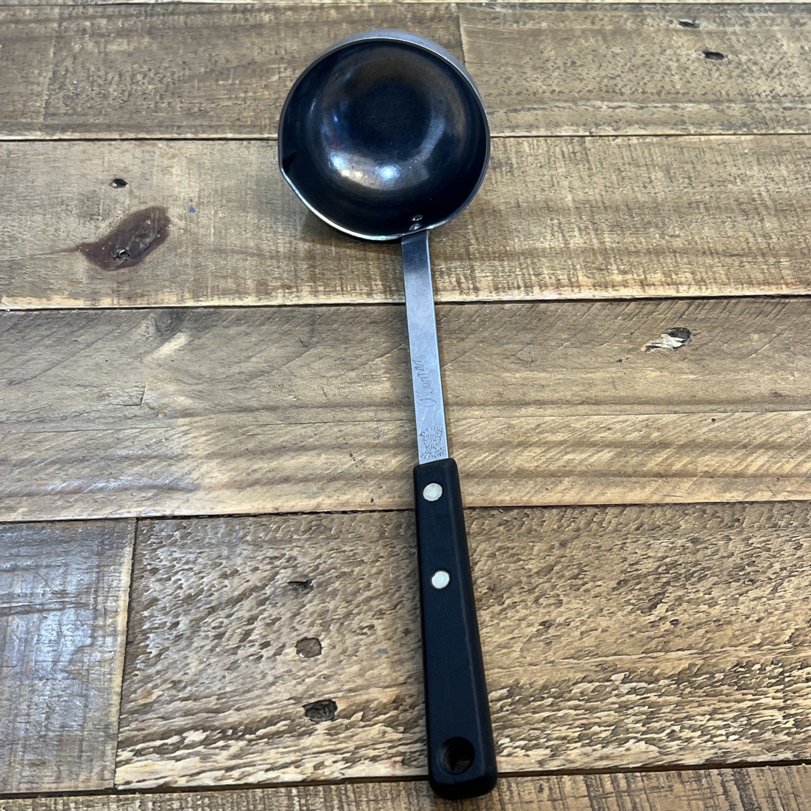 VINTAGE EKCO FORGE STAINLESS KITCHEN LADLE BLACK HANDLE USA KITCHEN UTENSIL 11”