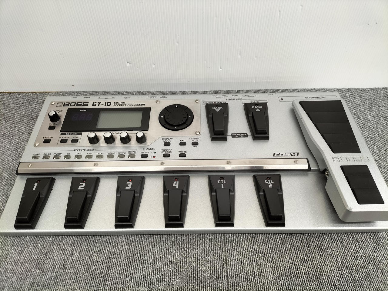 BOSS GT-10 Multi-Effect Pedal – Powerful DSP, USB, EZ TONE