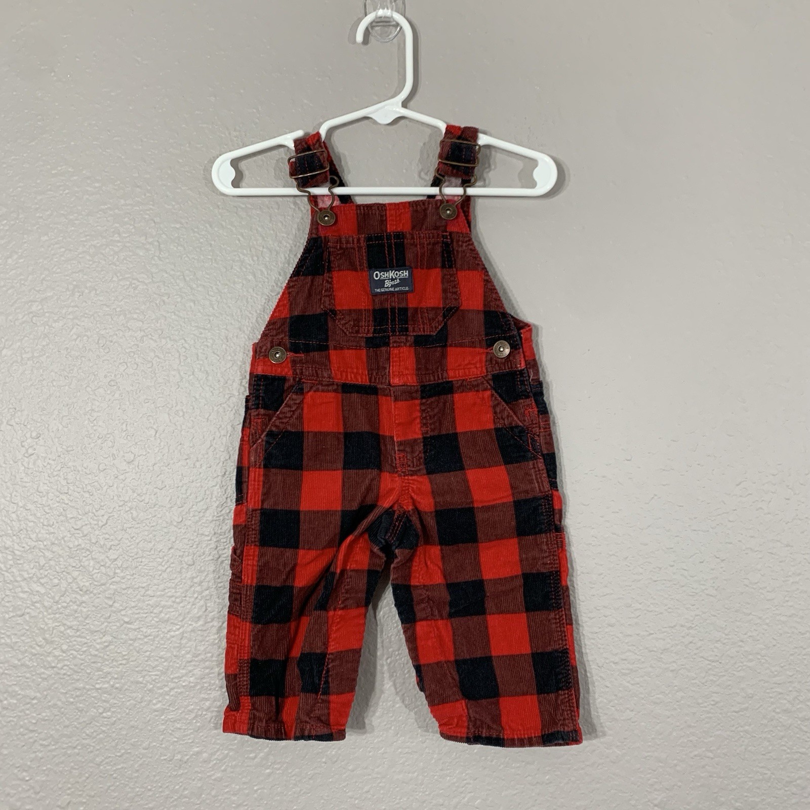 OshKosh B'gosh Vestbak Red Black Buffalo Plaid Corduroy Overalls Size 6 Months