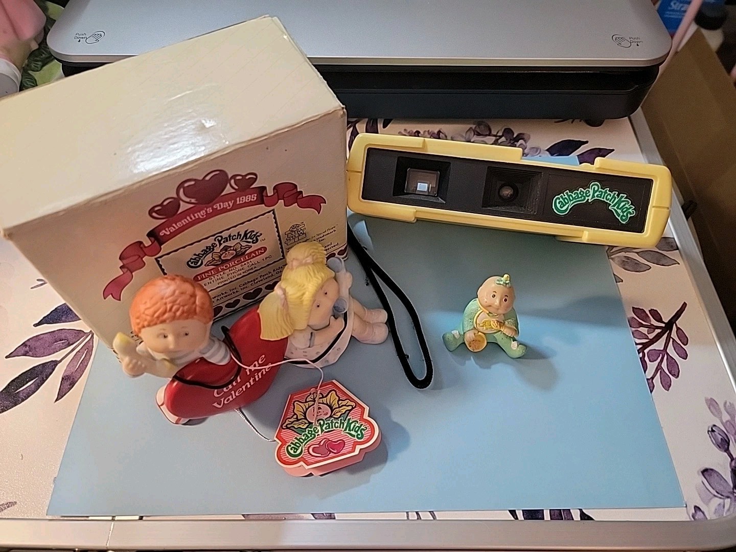 Vintage Cabbage Patch Kids Lot Camera Porcelain & PVC Figures