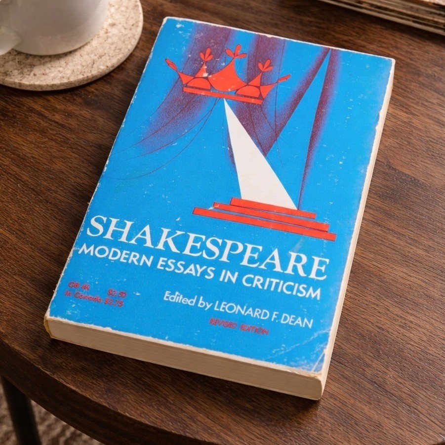 Shakespeare Modern Essays in Criticism 1967 OUP Paperback
