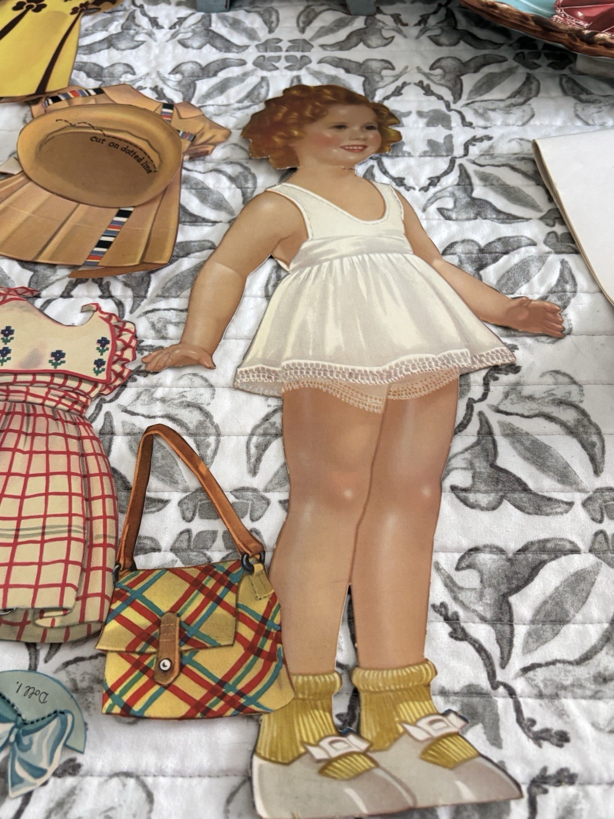 Vintage 1937 Saalfield Shirley Temple Paper Dolls W/ 15 Outfits Set of 2 Dolls