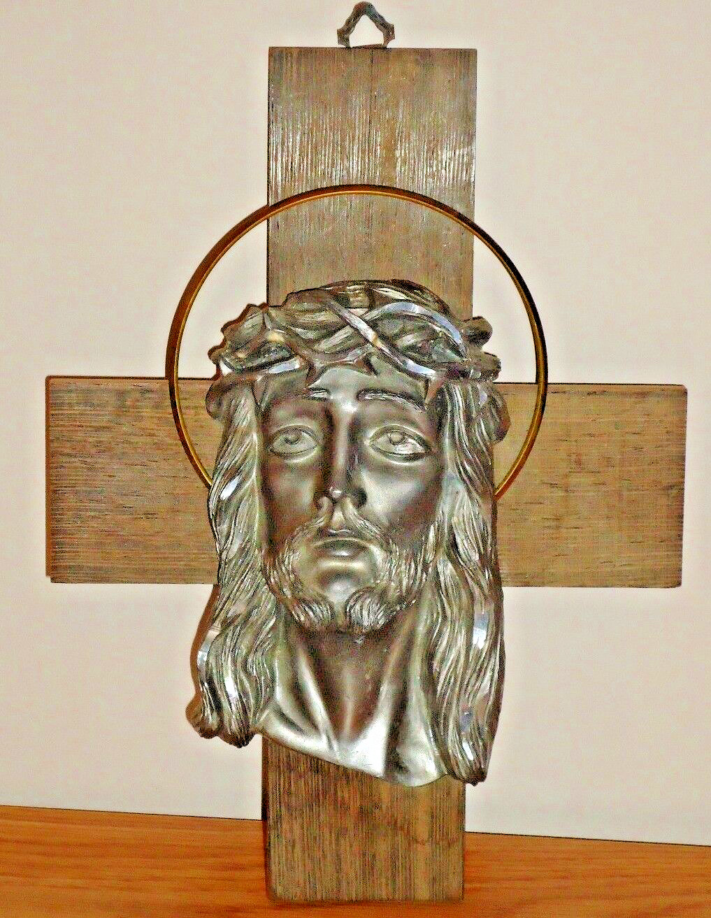Crucifix CROSS & METAL JESUS HEAD wood look plastic cross 9.5"