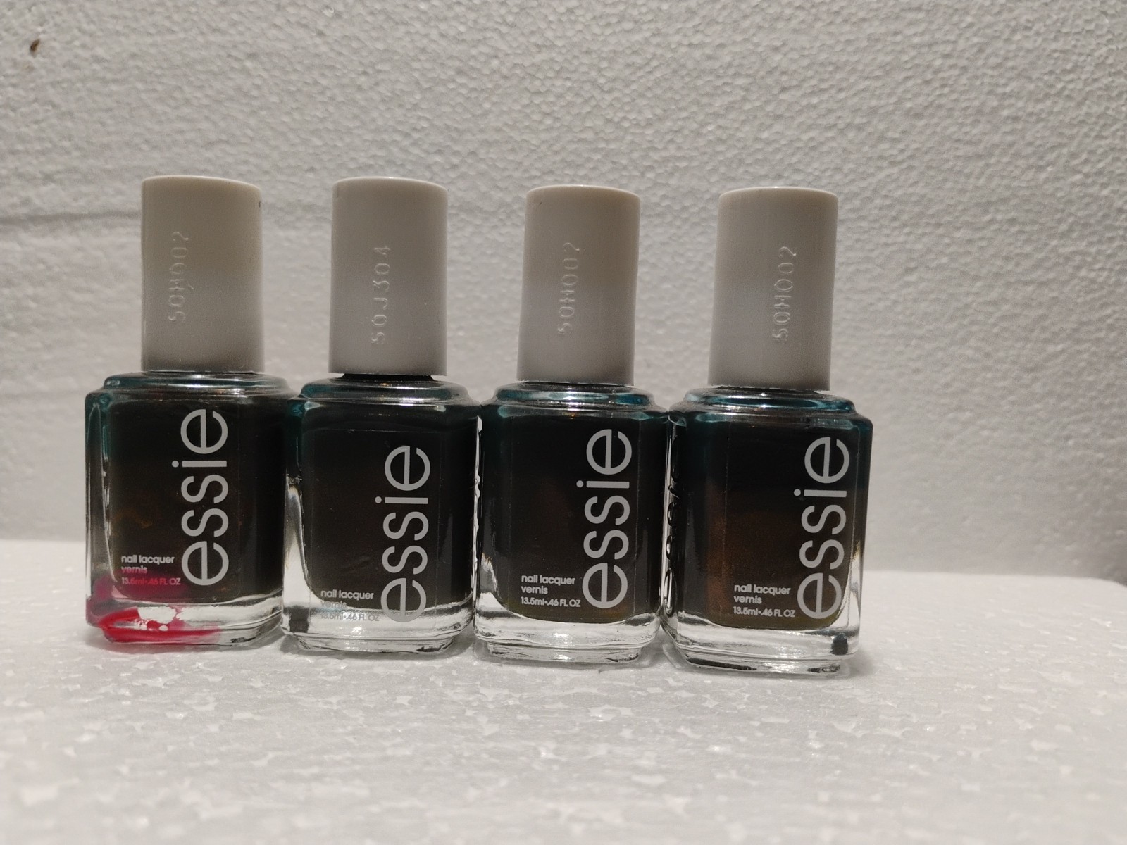 Essie Nail Polish  4x Armed And Ready #708 - 0.46 Oz Each