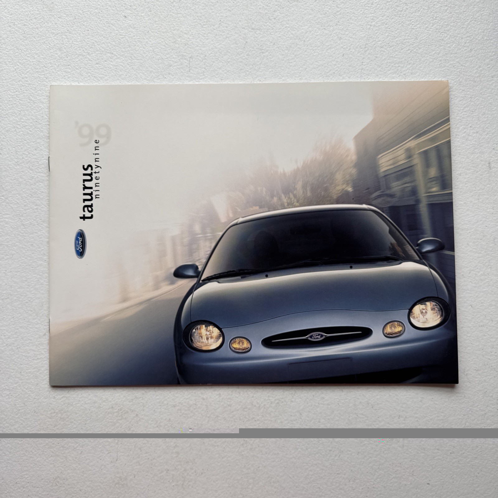 Vintage 1999 Ford Taurus Sales Dealer Catalog