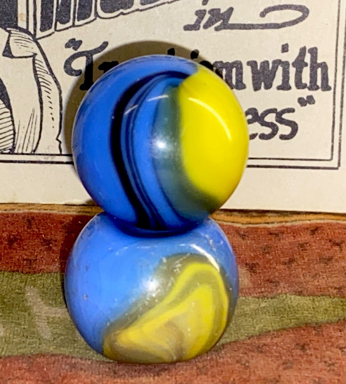 😎Vintage Akro“Cubscout”Corkscrew Marble W/“Oxblood”NM+.96 W/Akro“Dug”Stand Rare