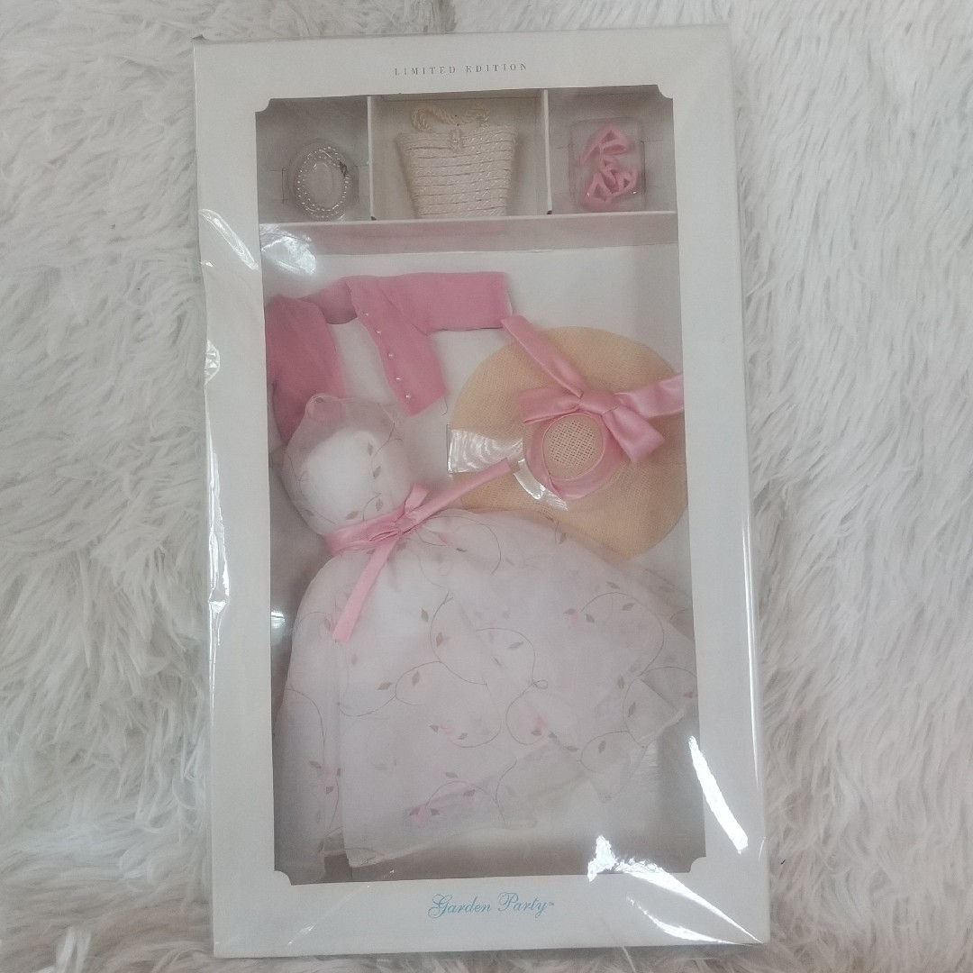 [RARE] BARBIE BARBIE LIMITED EDITION FASHION MODEL