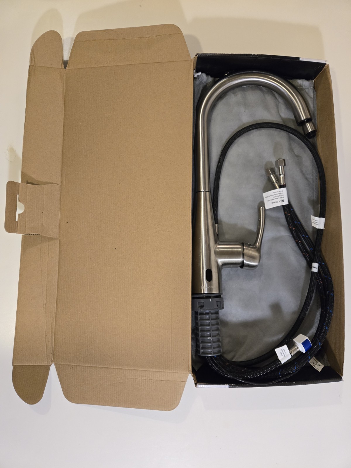 Glacier Bay Marcie Single-Handle Touchless Kitchen Faucet Pull Down WYSIWYG